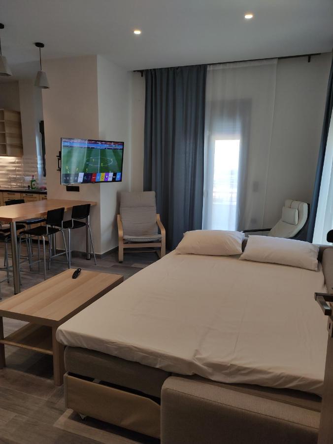 Bono Apartment Каламата Екстериор снимка